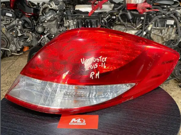 Mica Trasera Hyundai Veloster 2012-2017 | ARO.do