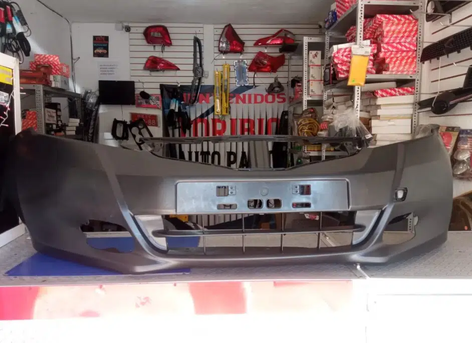 imagen_2022-12-27_145852996 Bumper Delantero Honda Fit 2011-2014 | Toribio Auto Parts