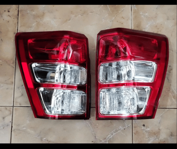 Farol Trasero Suzuki Grand Vitara 2006-2011 | Toribio Auto Parts