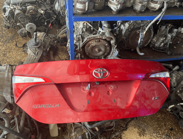 Tapa de Baul Toyota Corolla 2014-2016 | JDF Auto Parts