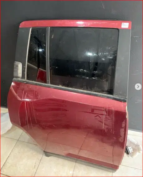 Puerta Trasera Jeep Compás 2014 8 Puerta Trasera Jeep Compás 2014 | Cruza Auto Parts