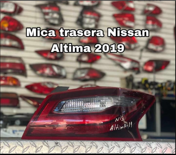 Mica Trasera Nissan Altima 2018-2021 | Twins Auto Parts